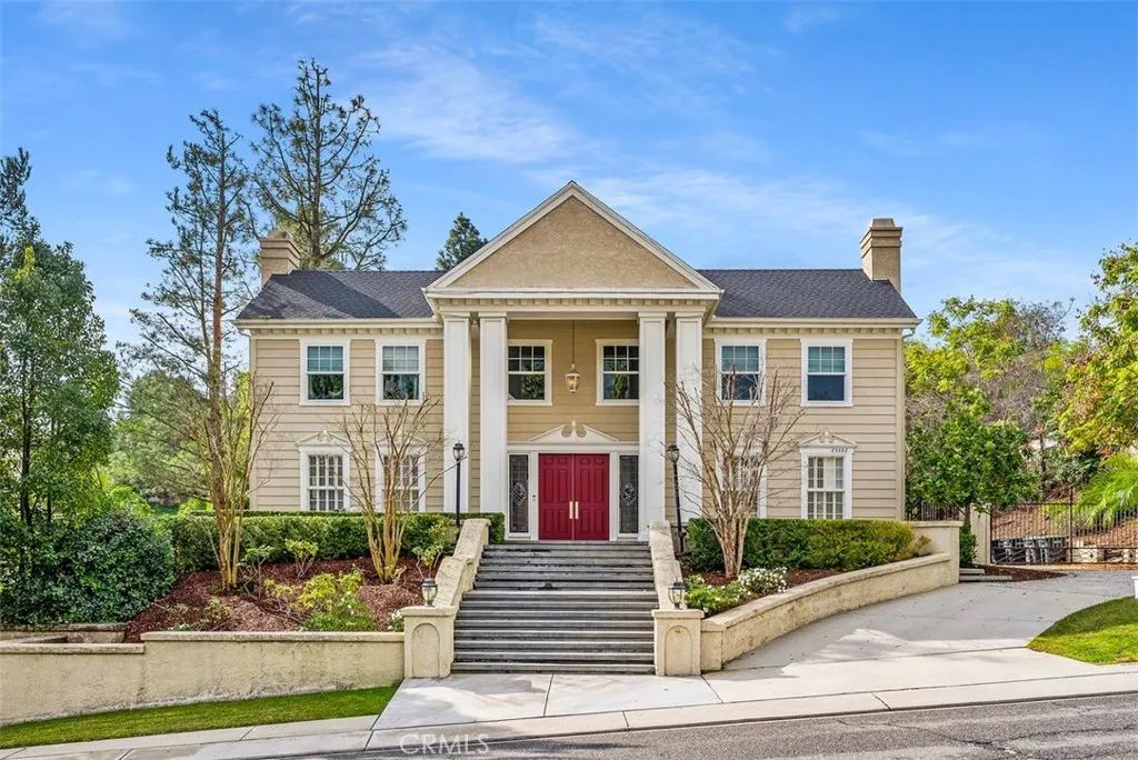 25582 Rapid Falls, Laguna Hills, CA 92653