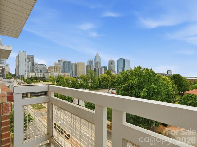 710 W Trade Street, Charlotte, NC 28202