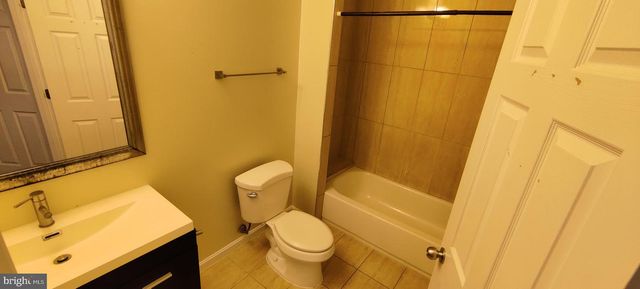 5030 B ST SE, Washington, DC 20019