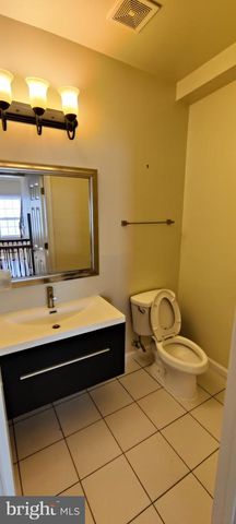 5030 B ST SE, Washington, DC 20019