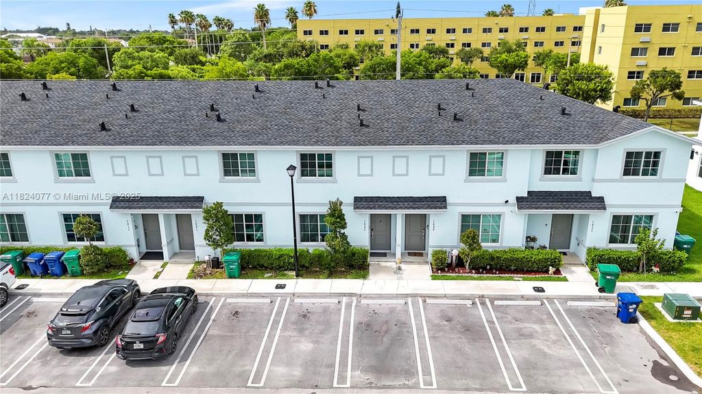 1025 NW 4th Ter, Florida City, FL 33034