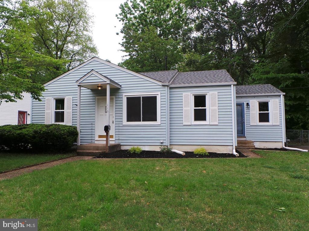 113 LAKE BLVD, Lindenwold, NJ 08021