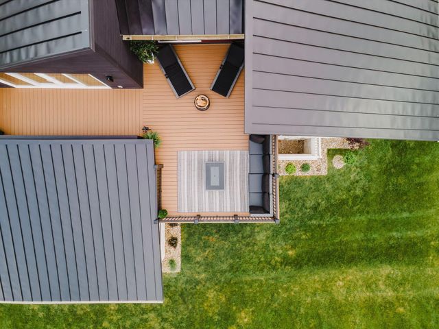 1022 Lale Point, Delaware, OH 43015