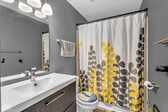 10328 Windward Drive, Indianapolis, IN 46234