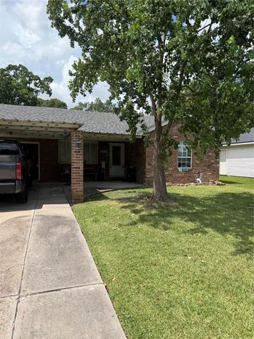 2415 Huntington Drive, Pasadena, TX 77506