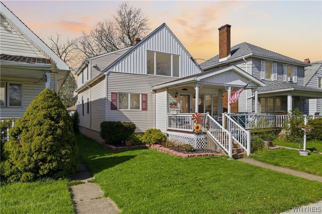 2462 La Salle Avenue, Niagara Falls, NY 14301