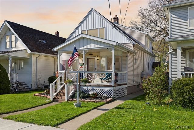 2462 La Salle Avenue, Niagara Falls, NY 14301
