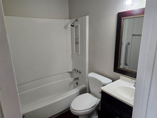 10207 Brownie DR A, Austin, TX 78753