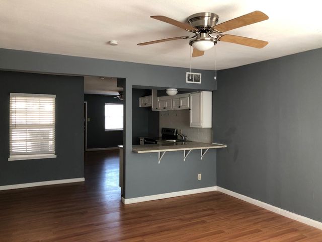 620 E Sears Street, Denison, TX 75021