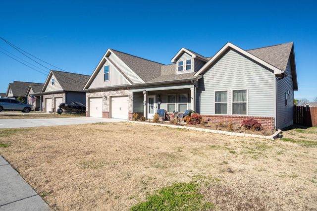 425 Franklin Circle, Fort Oglethorpe, GA 30742