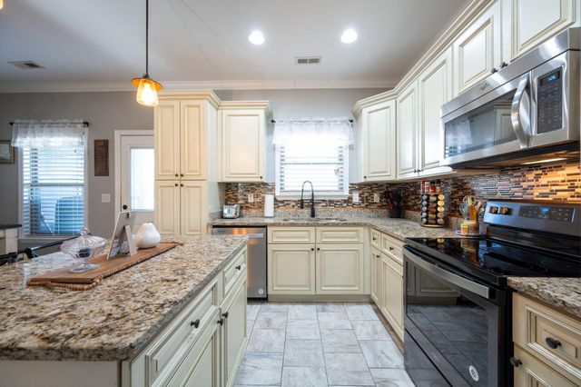 425 Franklin Circle, Fort Oglethorpe, GA 30742