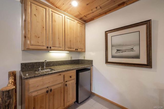 379 Fawntrail Place, Big Bear, CA 92315