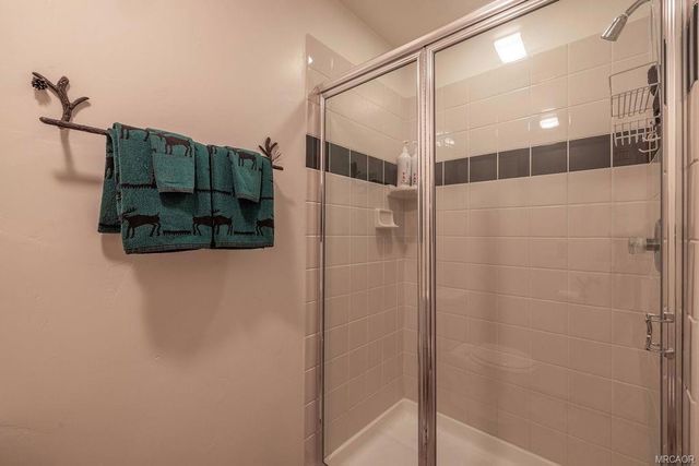 379 Fawntrail Place, Big Bear, CA 92315