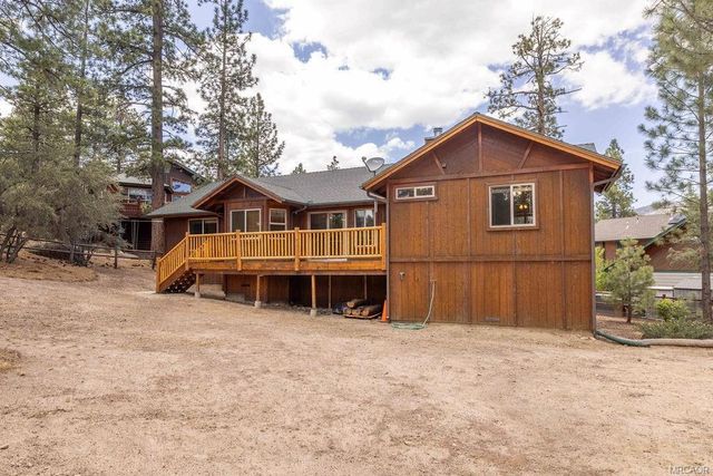 379 Fawntrail Place, Big Bear, CA 92315