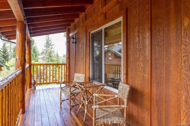379 Fawntrail Place, Big Bear, CA 92315