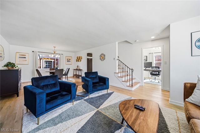 2353 Charney Road, University Heights, OH 44118