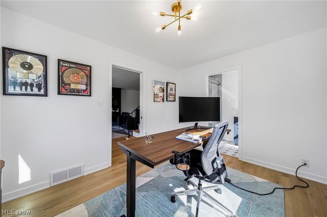 2353 Charney Road, University Heights, OH 44118