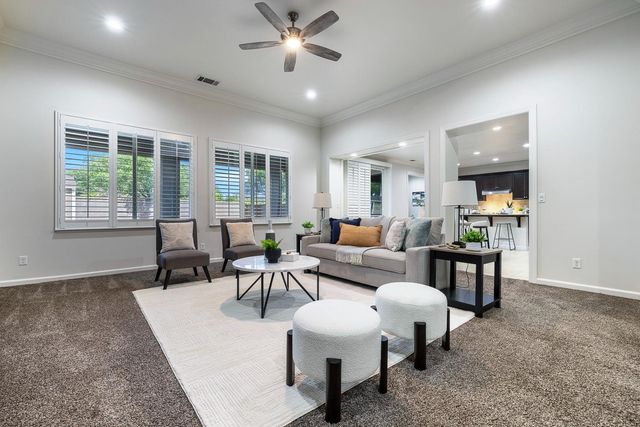 1945 N Emil Avenue, Clovis, CA 93619