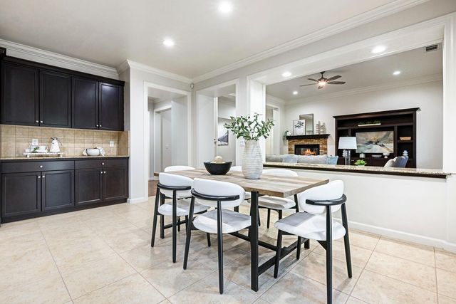 1945 N Emil Avenue, Clovis, CA 93619