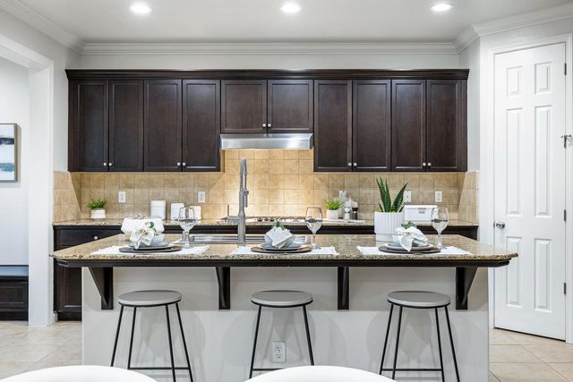 1945 N Emil Avenue, Clovis, CA 93619