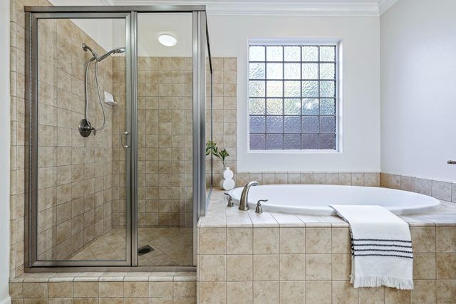 1945 N Emil Avenue, Clovis, CA 93619