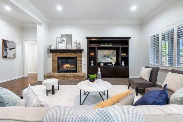 1945 N Emil Avenue, Clovis, CA 93619