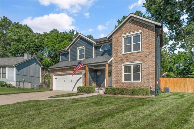 6498 NW Morrell Drive, Parkville, MO 64152