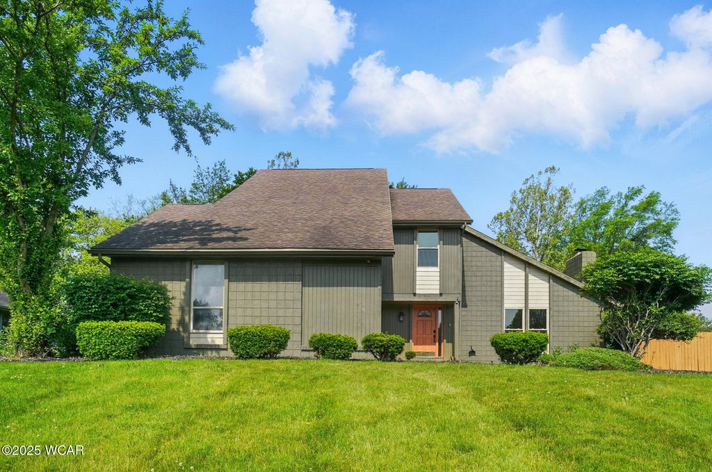 668 ATALAN Trail, Lima, OH 45805