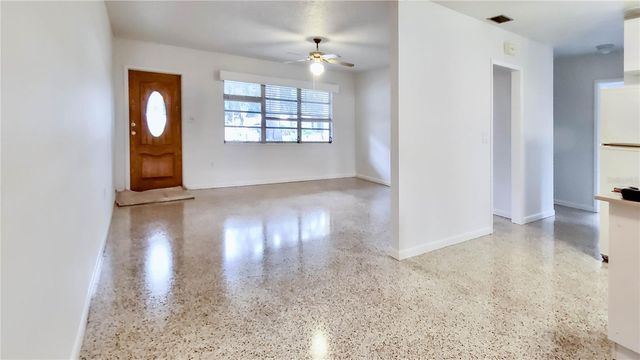 3266 JOLSON DRIVE A, Sarasota, FL 34237