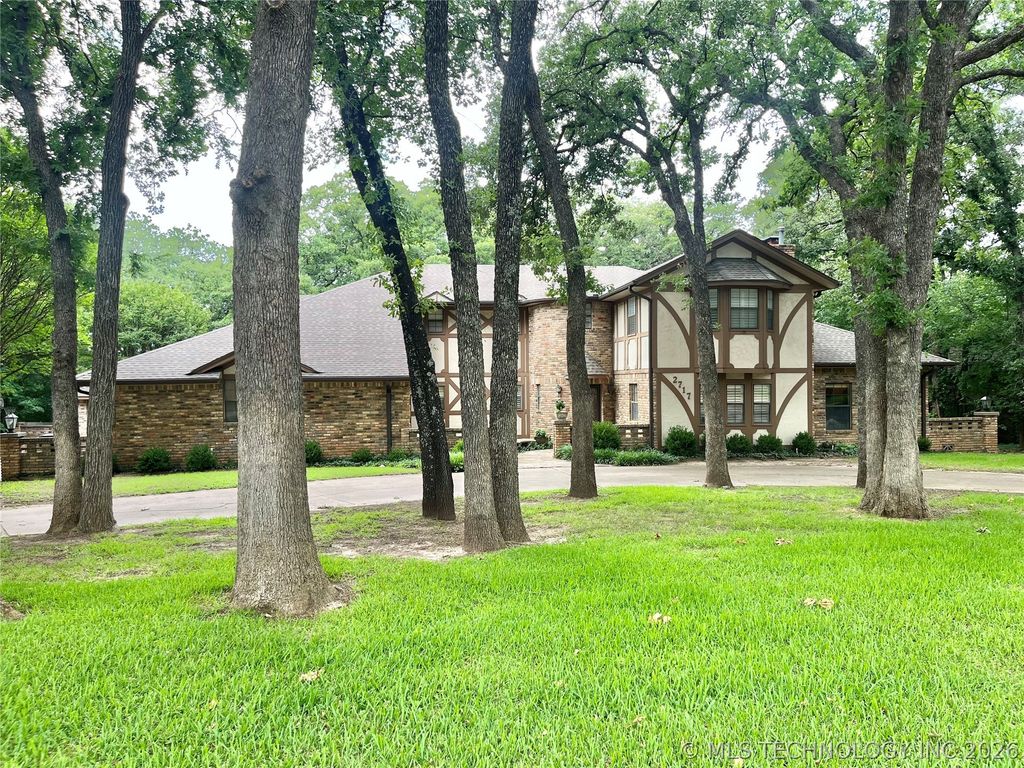 2717 Ridgeway Street, Ardmore, OK 73401