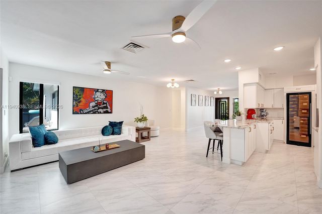 1254 Buchanan St, Hollywood, FL 33019