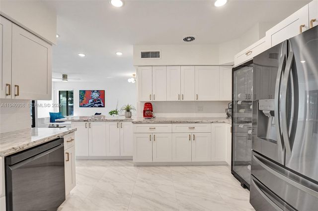 1254 Buchanan St, Hollywood, FL 33019