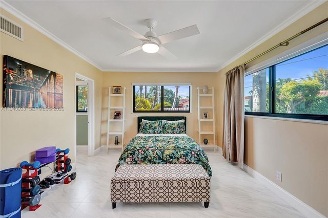 1254 Buchanan St, Hollywood, FL 33019