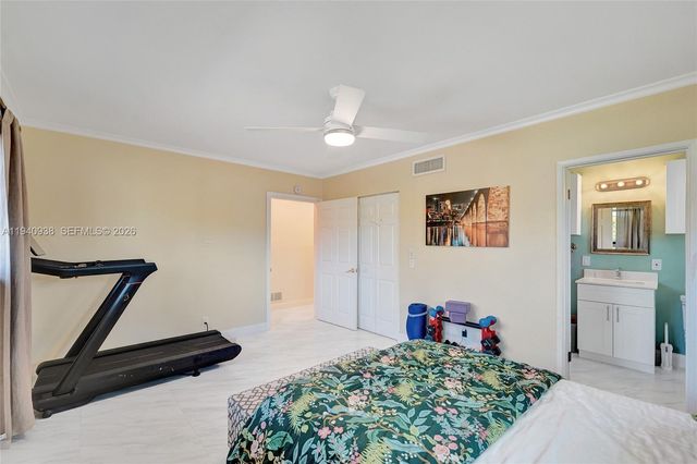 1254 Buchanan St, Hollywood, FL 33019