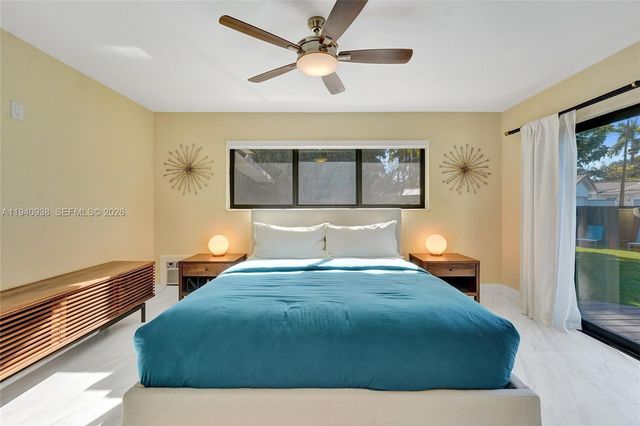 1254 Buchanan St, Hollywood, FL 33019