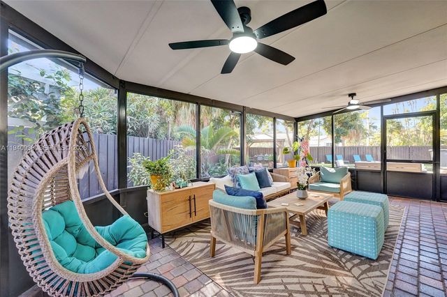 1254 Buchanan St, Hollywood, FL 33019