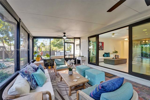 1254 Buchanan St, Hollywood, FL 33019