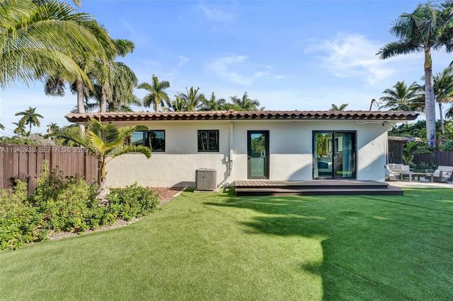 1254 Buchanan St, Hollywood, FL 33019