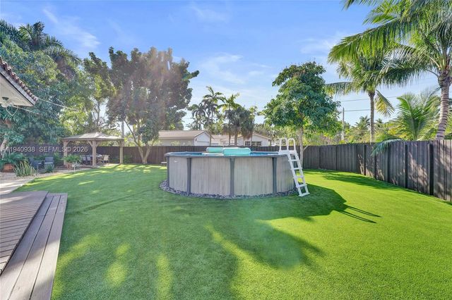 1254 Buchanan St, Hollywood, FL 33019