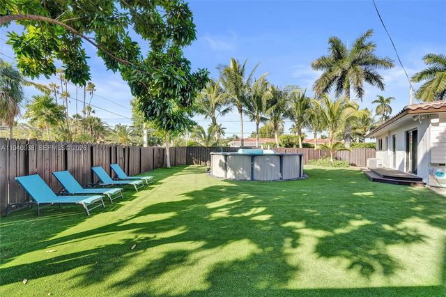 1254 Buchanan St, Hollywood, FL 33019