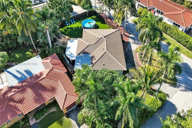 1254 Buchanan St, Hollywood, FL 33019