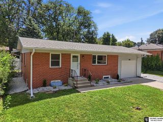 840 N 58th Street, Lincoln, NE 68505