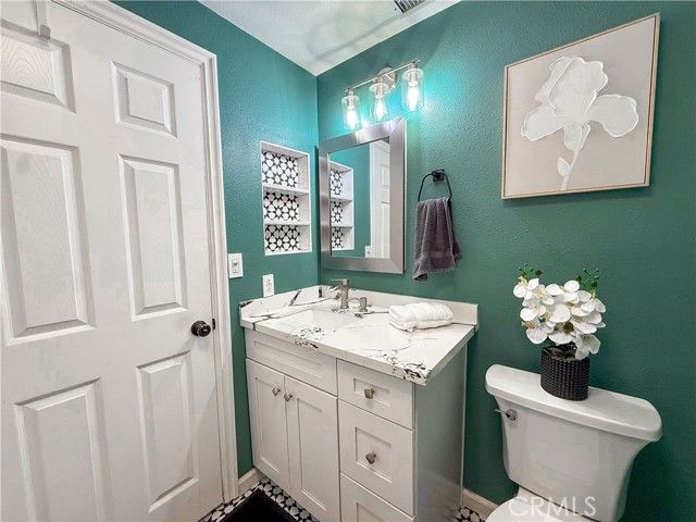 1708 Sapphire, Fullerton, CA 92831