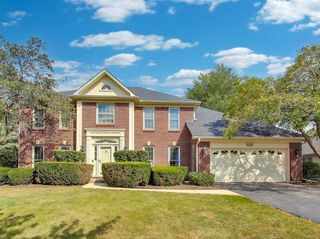 626 Alexandria Drive, Naperville, IL 60565