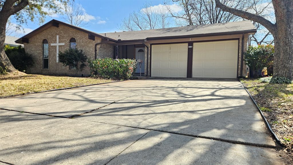 610 Greencove Drive, Garland, TX 75040
