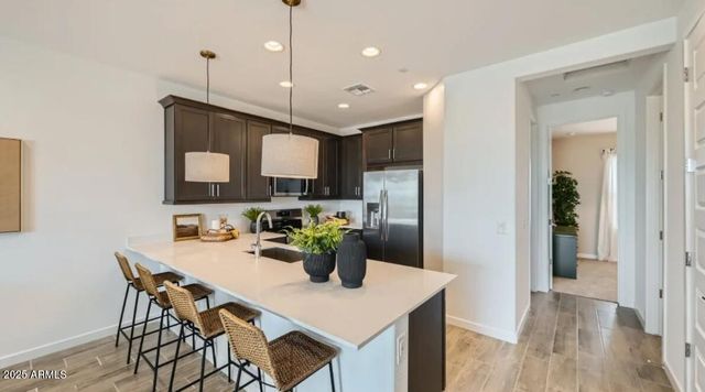 8149 E PETUNIA Avenue 1073, Mesa, AZ 85212