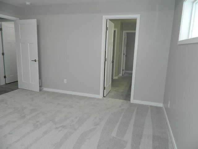 904 23rd St Circle NE, Kasson, MN 55944