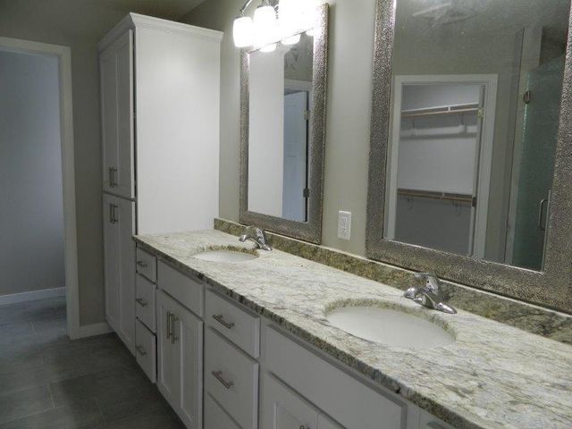 904 23rd St Circle NE, Kasson, MN 55944