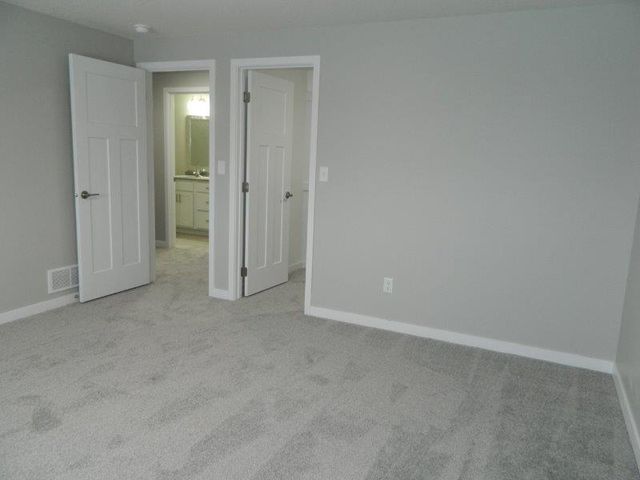 904 23rd St Circle NE, Kasson, MN 55944