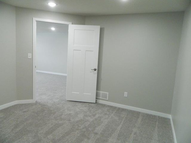 904 23rd St Circle NE, Kasson, MN 55944